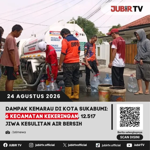 🚰 Dampak kemarau di Kota Sukabumi, 6 kecamatan kekeringan dan 12.517 jiwa kesulitan air bersih.

Musim kemarau membuat ribuan warga di enam kecamatan mengalami krisis air bersih. Hingga kini, BPBD bersama sejumlah pihak terus menyalurkan bantuan air ke wilayah terdampak. 

Kecamatan mana yang terdampak paling parah?

📌 𝐈𝐧𝐟𝐨 𝐥𝐞𝐧𝐠𝐤𝐚𝐩𝐧𝐲𝐚 𝐜𝐞𝐤 𝐝𝐢 𝐬𝐭𝐨𝐫𝐲 & 𝐬𝐨𝐫𝐨𝐭𝐚𝐧

#jubirtv #jubirtvnewscom #sukabumi #kekeringan #krisisairbersih #musimkemarau #bpbd #kotasukabumi #bantuanairbersih #beritasukabumi
