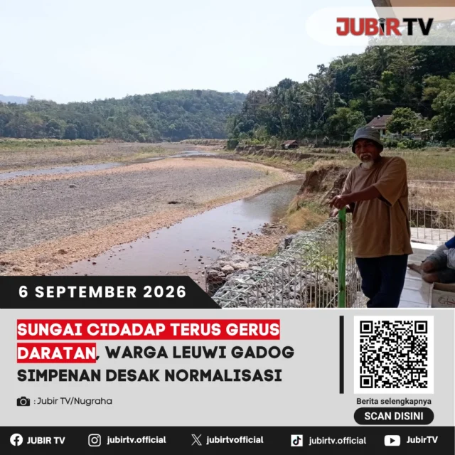 🌊 Sungai Cidadap Terus Gerus Daratan, Warga Leuwi Gadog Desak Normalisasi

Lahan bantaran Sungai Cidadap di Leuwi Gadog, Simpenan, Sukabumi, terus tergerus erosi. Sedimentasi batu, kayu, dan lumpur membuat aliran sungai berubah hingga semakin mendekati permukiman warga.

Warga mendesak pemerintah segera melakukan normalisasi dengan alat berat untuk mengurangi risiko gerusan yang makin meluas, terutama saat musim penghujan.

📌 𝐈𝐧𝐟𝐨 𝐥𝐞𝐧𝐠𝐤𝐚𝐩𝐧𝐲𝐚 𝐜𝐞𝐤 𝐝𝐢 𝐬𝐭𝐨𝐫𝐲 & 𝐬𝐨𝐫𝐨𝐭𝐚𝐧

#jubirtv #jubirtvnewscom #sungai #sungaiCidadap #simpenan #sukabumi #normalisasi #erosi #bencanasukabumi #beritasukabumi