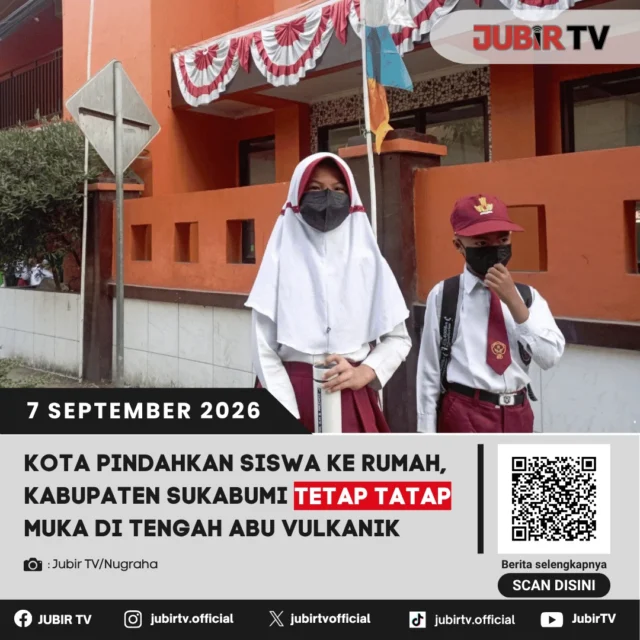 🌋 Abu Vulkanik Gunung Anak Krakatau, Kota dan Kabupaten Sukabumi Beda Kebijakan Sekolah

Sebaran abu vulkanik membuat Kota Sukabumi menerapkan PJJ untuk siswa PAUD hingga SMP, sementara Kabupaten Sukabumi tetap memberlakukan pembelajaran tatap muka dengan sejumlah penyesuaian.

Siswa di Kabupaten Sukabumi diwajibkan menggunakan masker, aktivitas luar ruangan dibatasi, dan sekolah dapat beralih ke pembelajaran daring jika kondisi abu vulkanik membahayakan kesehatan.

📌 𝐈𝐧𝐟𝐨 𝐥𝐞𝐧𝐠𝐤𝐚𝐩𝐧𝐲𝐚 𝐜𝐞𝐤 𝐝𝐢 𝐬𝐭𝐨𝐫𝐲 & 𝐬𝐨𝐫𝐨𝐭𝐚𝐧

#jubirtv #jubirtvnewscom #sukabumi #abuvulkanik #gununganakkrakatau #sekolah #pjj #disdiksukabumi #pendidikan #kotasukabumi