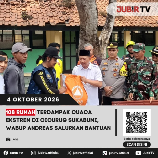 Wakil Bupati Sukabumi Andreas meninjau langsung penanganan pascabencana cuaca ekstrem yang melanda wilayah Kecamatan Cicurug, Kabupaten Sukabumi, Sabtu (3/10/2026).

Didampingi unsur Forkopimcam Cicurug, BPBD, Dinas Perkim, dan Dinas Sosial (Dinsos) Kabupaten Sukabumi, Wabup meninjau tiga desa terdampak, yakni Desa Nyangkowek, Purwasari, dan Mekarsari, serta kompleks bangunan SMPN 2 Cicurug yang diterjang hujan deras disertai angin kencang pada Rabu (30/9/2026) lalu.

Berdasarkan pendataan sementara, sebanyak 108 rumah terdampak akibat kejadian tersebut. Kerusakan yang ditemukan terdiri dari kategori ringan, sedang, hingga berat, dengan mayoritas masuk kategori ringan.

📌 𝐈𝐧𝐟𝐨 𝐥𝐞𝐧𝐠𝐤𝐚𝐩𝐧𝐲𝐚 𝐜𝐞𝐤 𝐝𝐢 𝐬𝐭𝐨𝐫𝐲 & 𝐬𝐨𝐫𝐨𝐭𝐚𝐧
#jubirtv #jubirtvnewscom #sukabumi #cicurug #wabupsukabumi #bantuan #cuacaekstrem